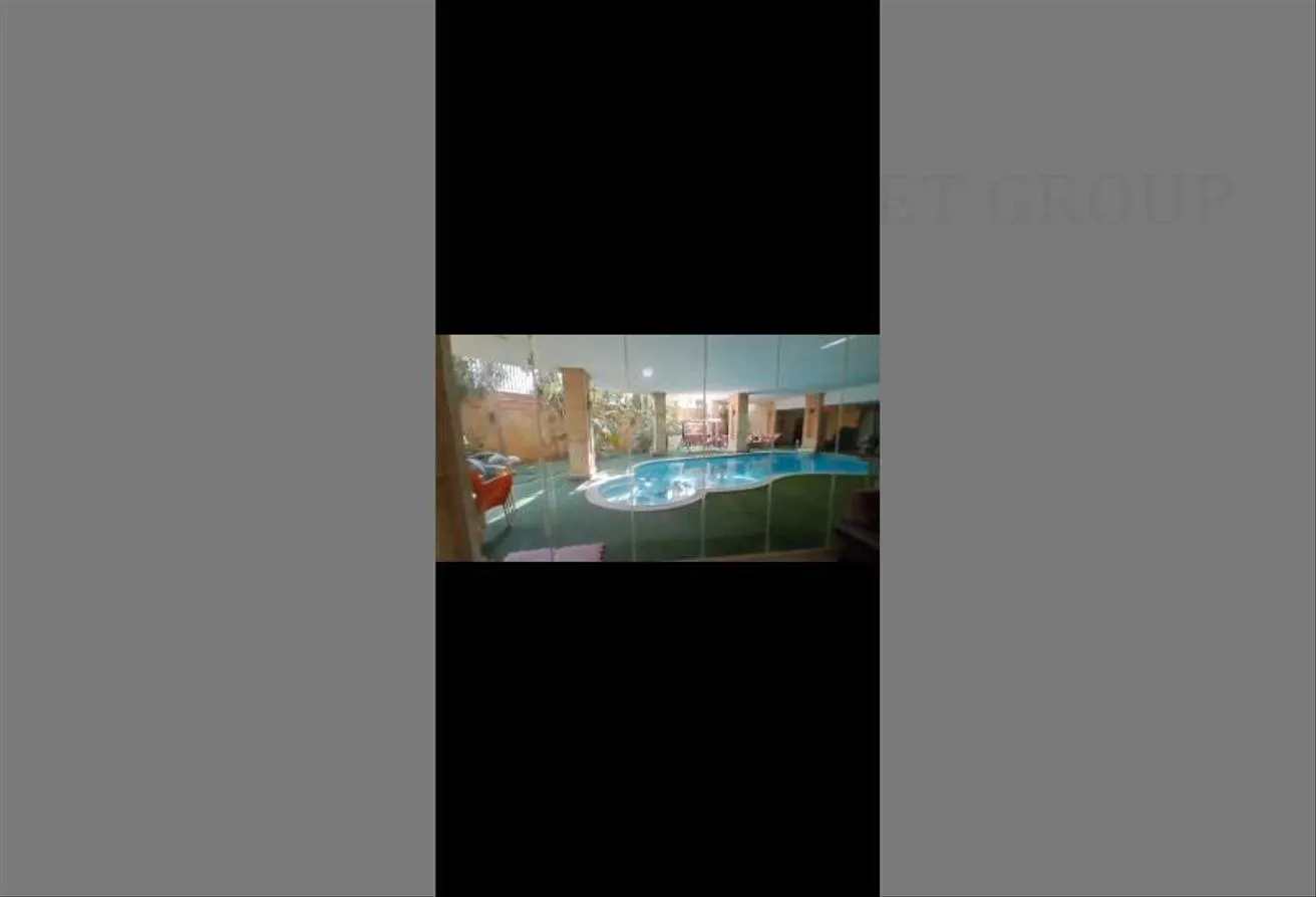 Gallery Image 18
