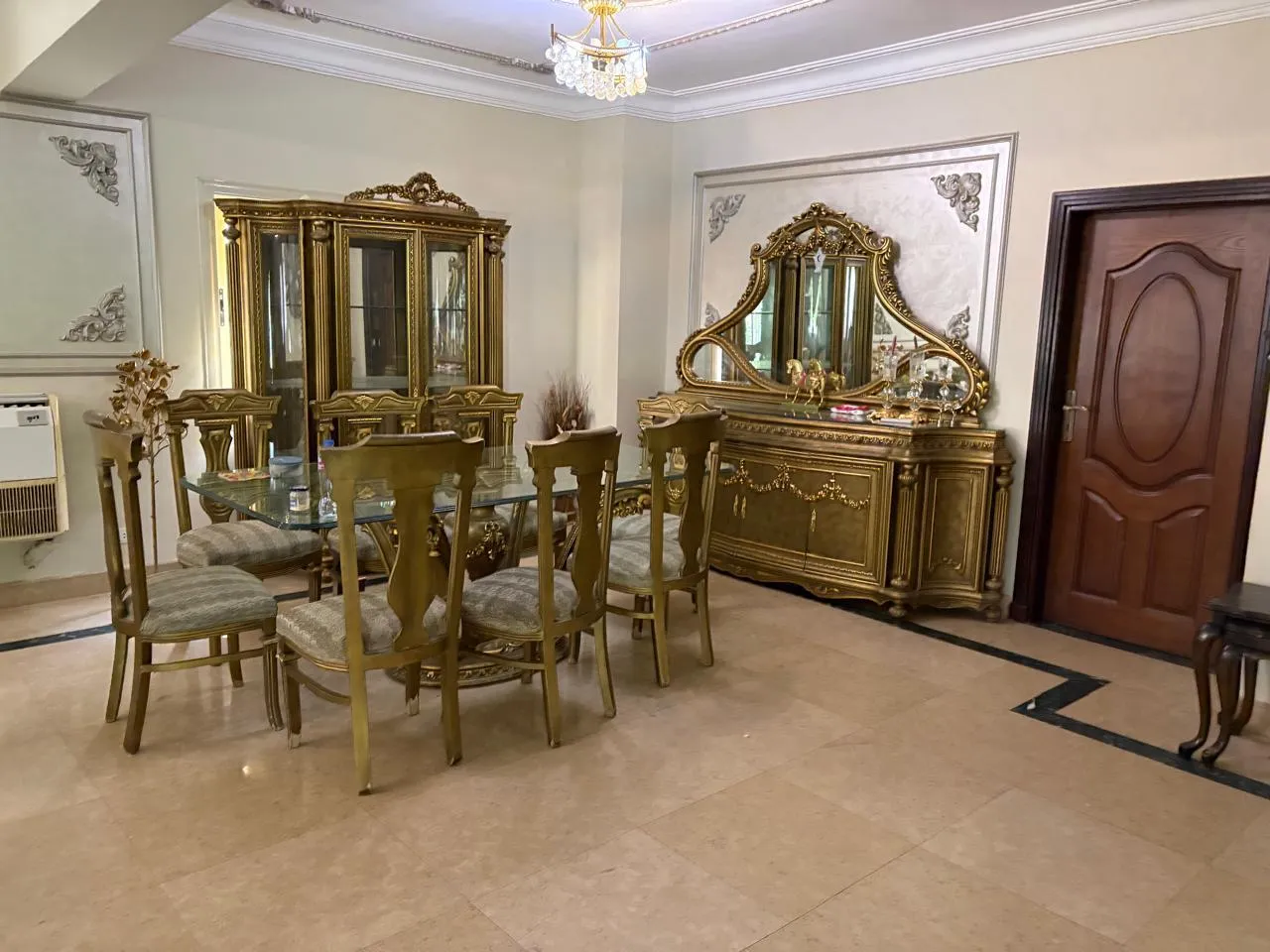 Gallery Image 9