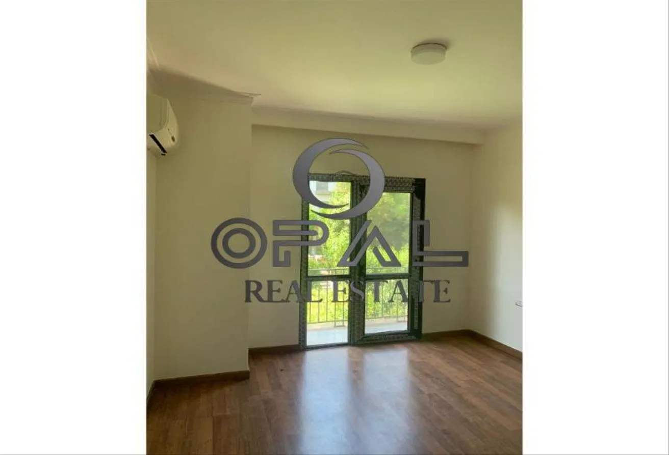 Rent in Six West: شقه للايجار في ويستاون بيفرلي هيلز
