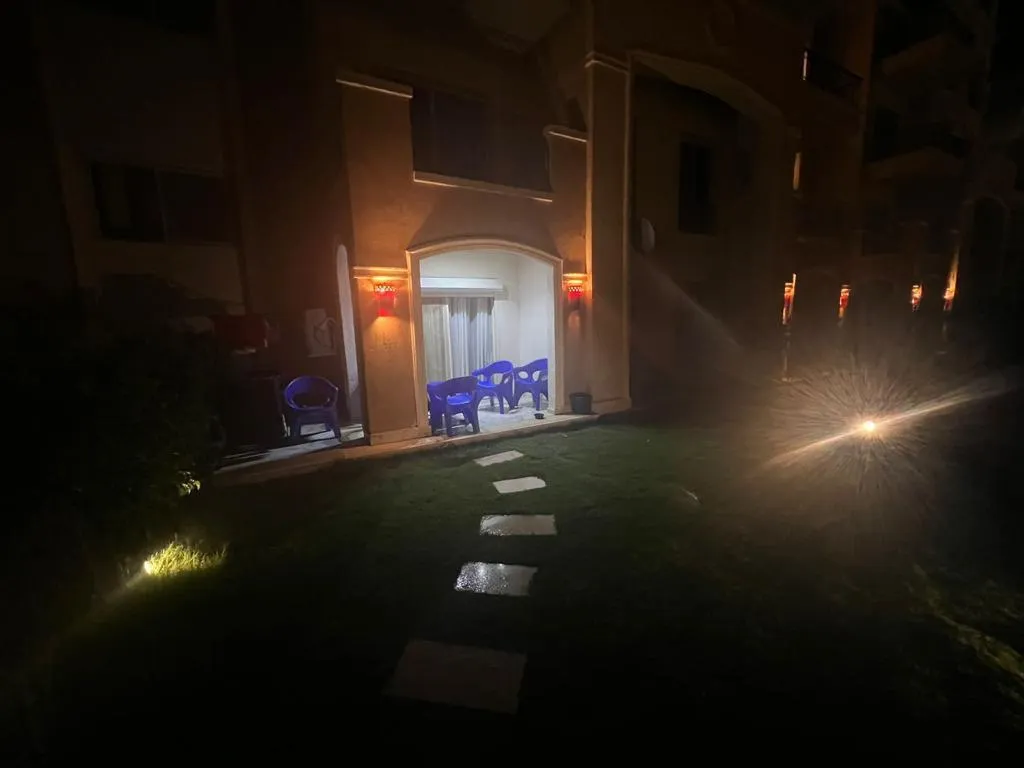 Sale in Stone Residence: Pay 300k and own your Apartment in New Cairo