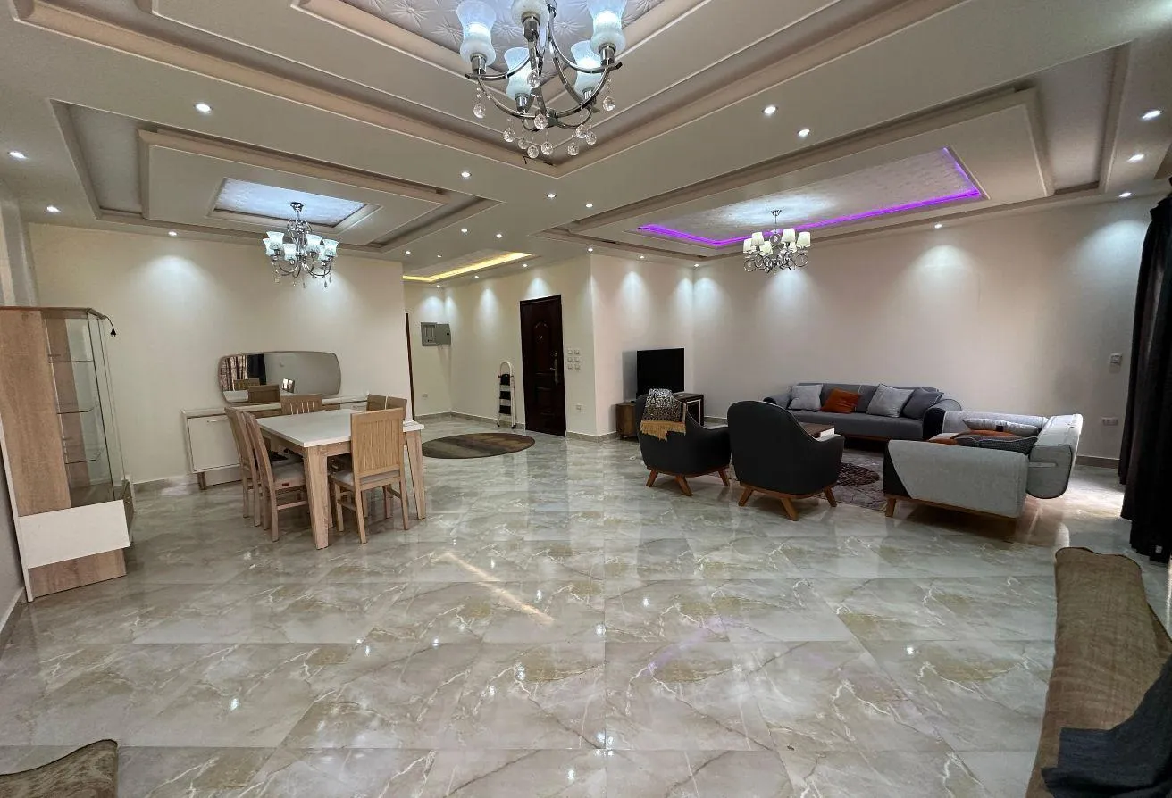 Sale in 6 October City: Apartment for Sale in October, Area: 175 sqm