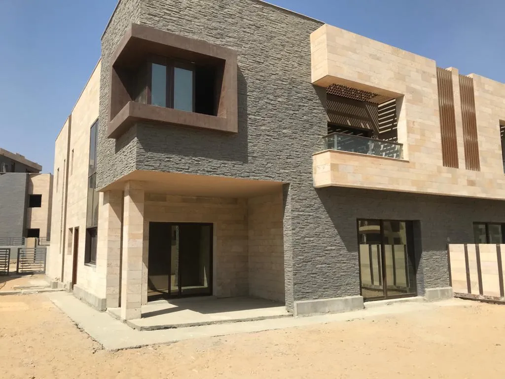 منزل مزدوج ريسيل بالتقسيط في تاج سيتى