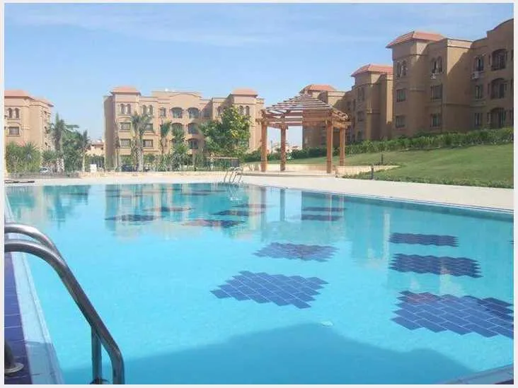 ِِApartment pool view for sale in Mena Residence Compound New Cairo