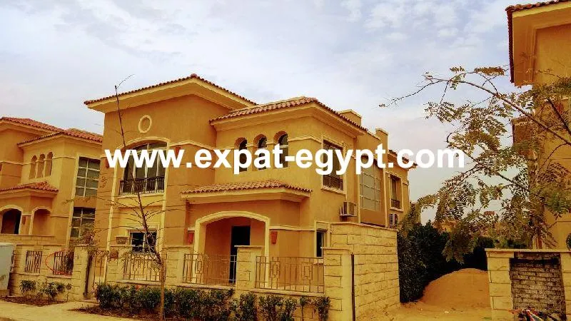 Villa for rent in Stone Park , New Cairo , Cairo , Egypt .