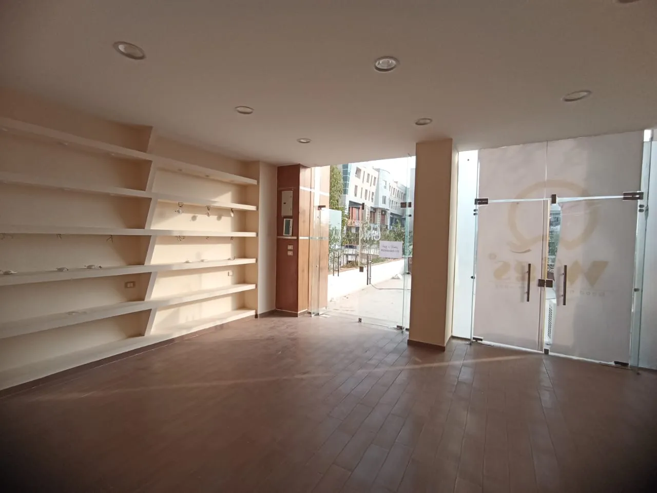 Sale in Beverly Hills: Palace for sale in Beverly Hills, Shorouk, 1150m