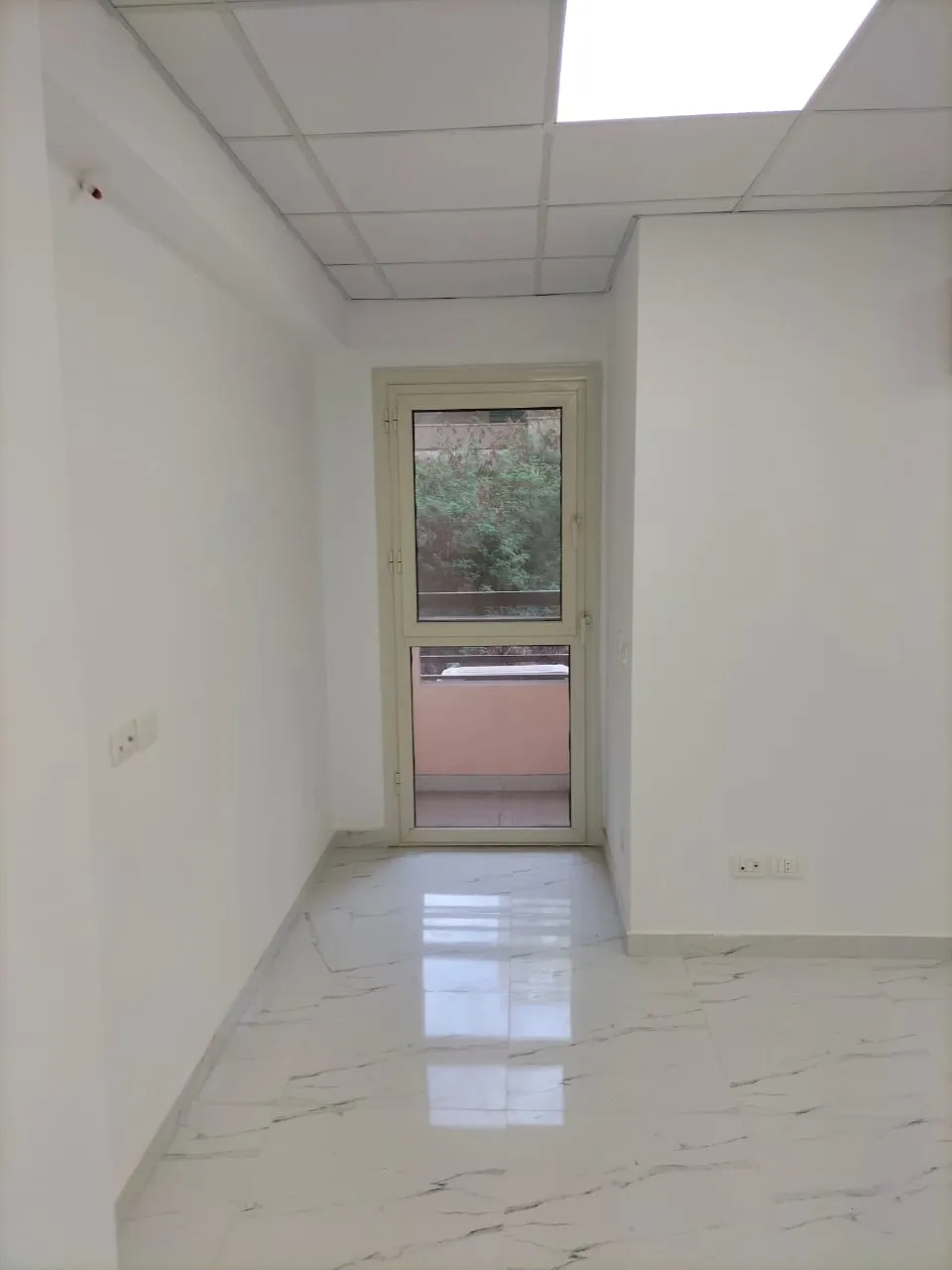 Super lux Office for rent in dokki.shooting Club Branches