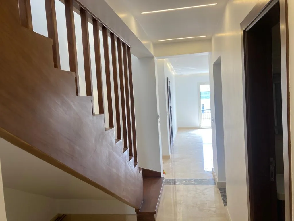 Gallery Image 17