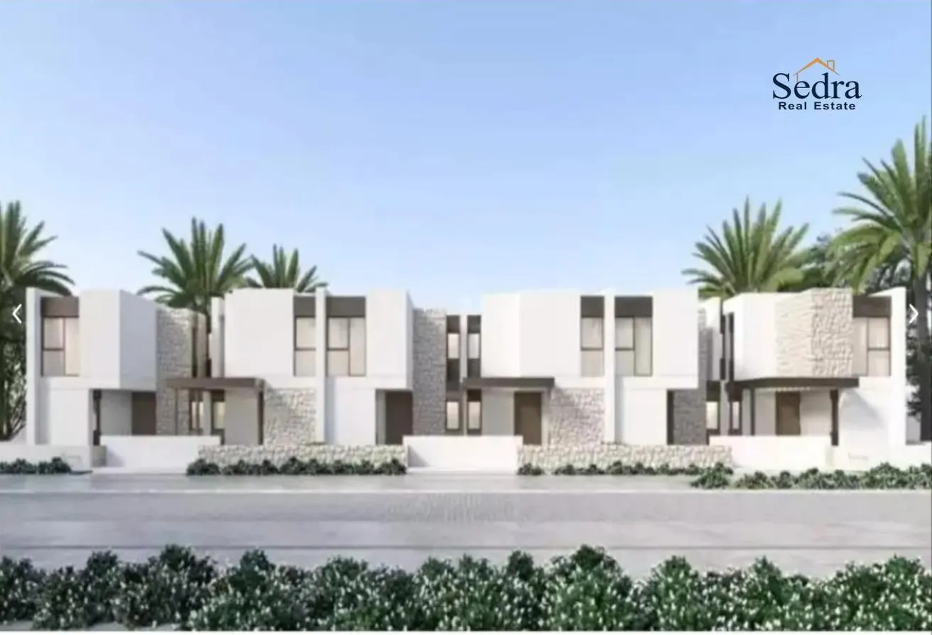 Sale in Solare: Misr Italia Solare chalet 99m with garden for sale