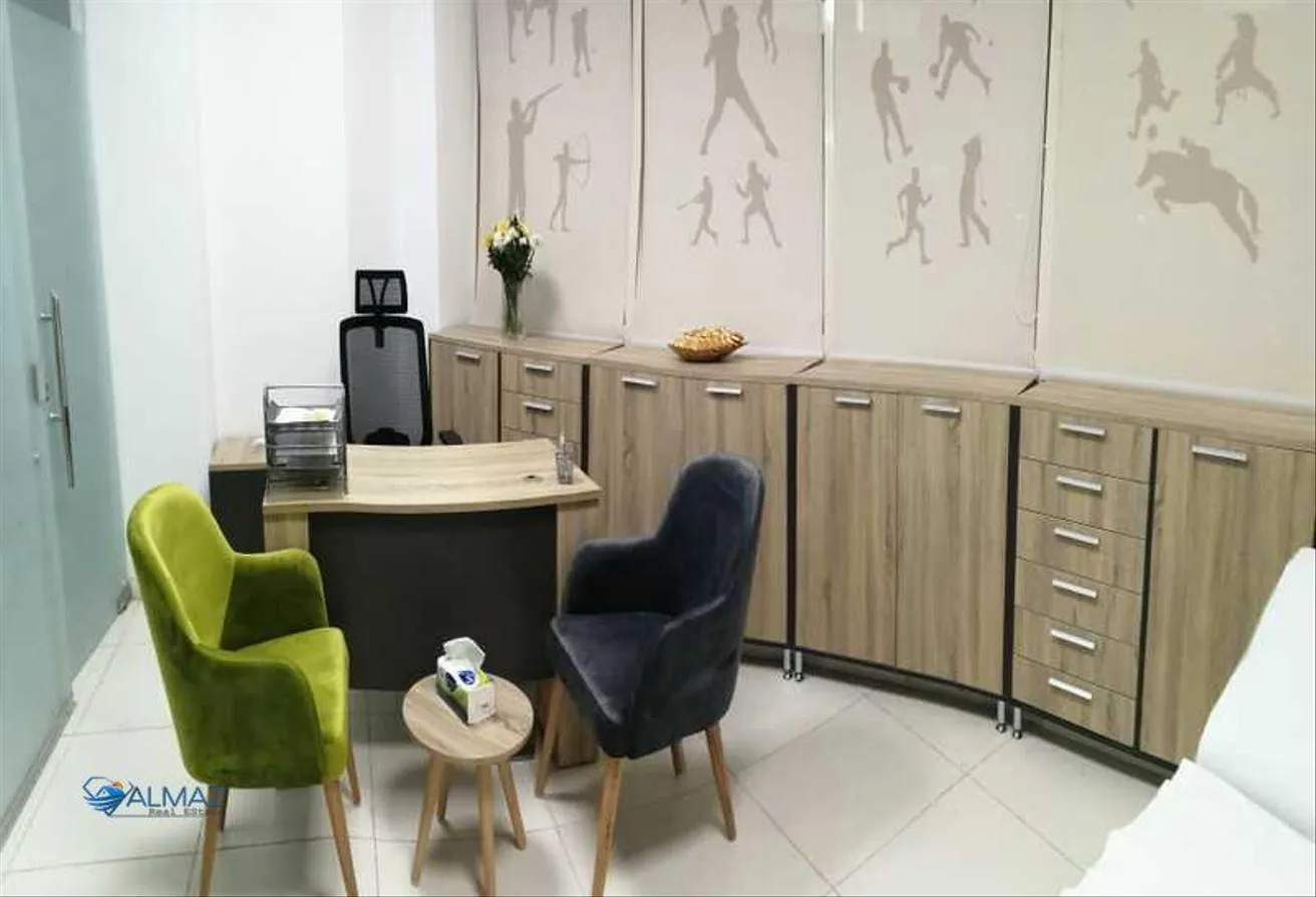 Gallery Image 6