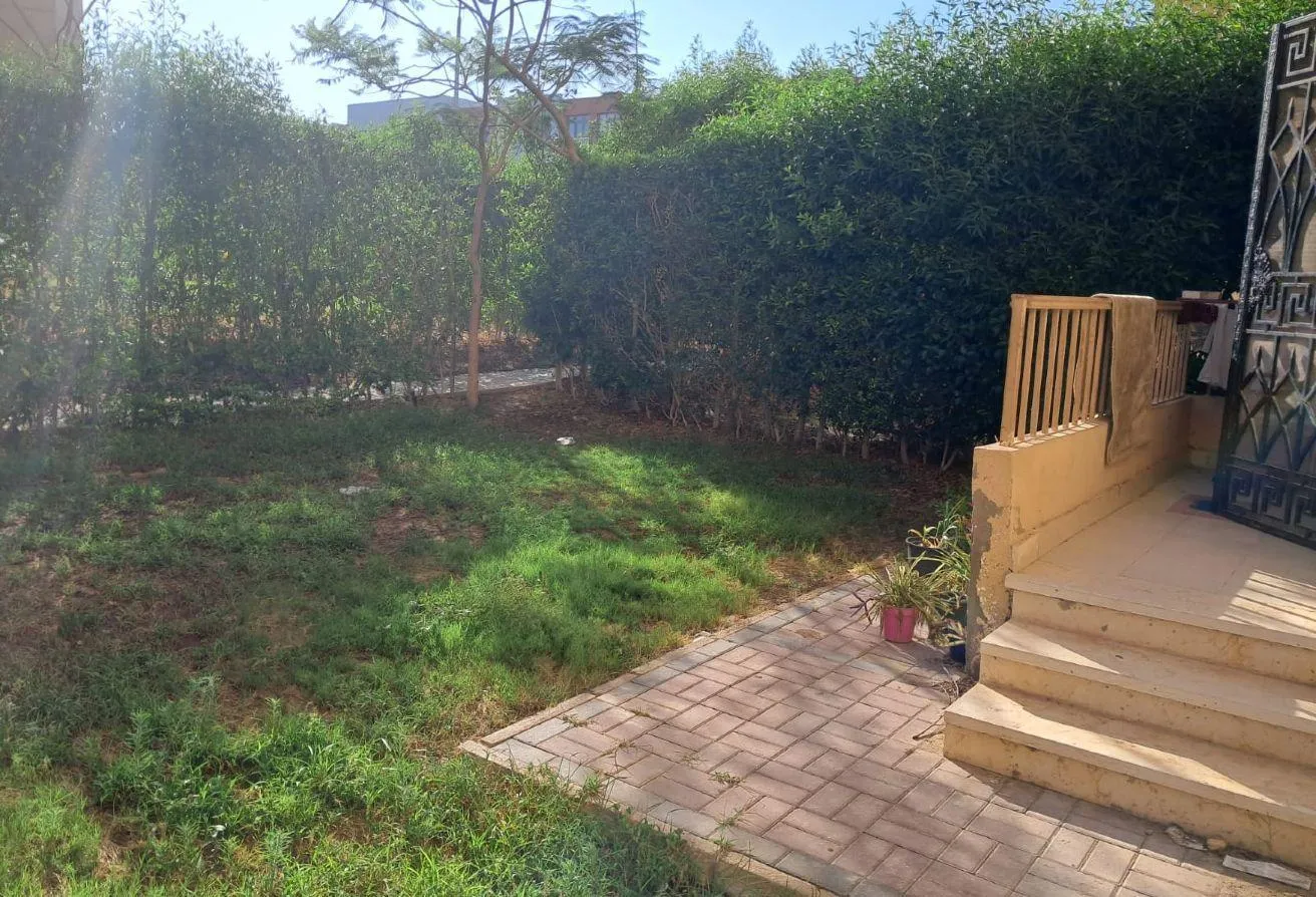 Rent in Al Mostakbal: شقة مفروشة ارضى بحديقة الشيخ زايد تحفة