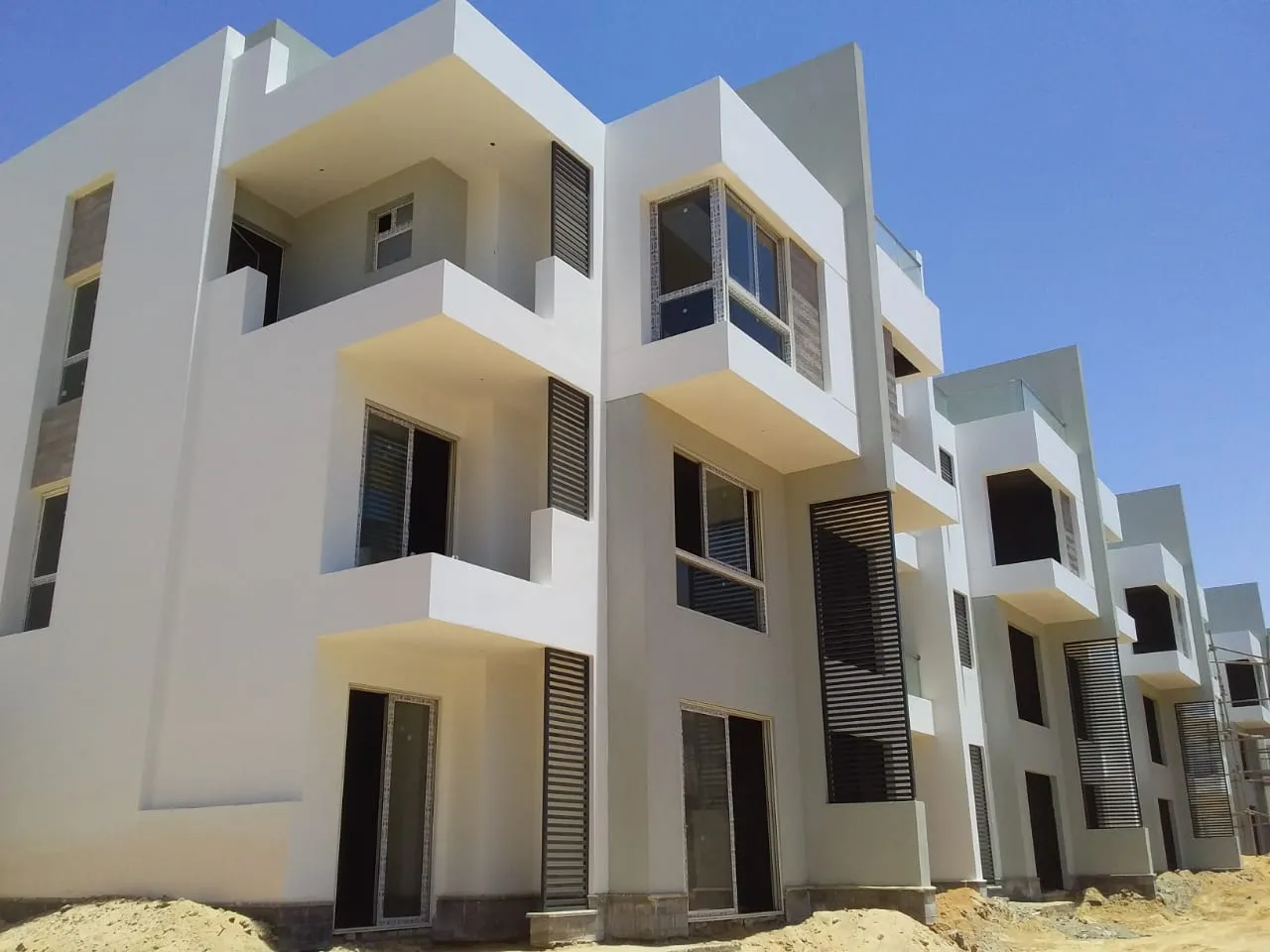 Sale in Beta Greens: Own apartment ready to move in beta green compound