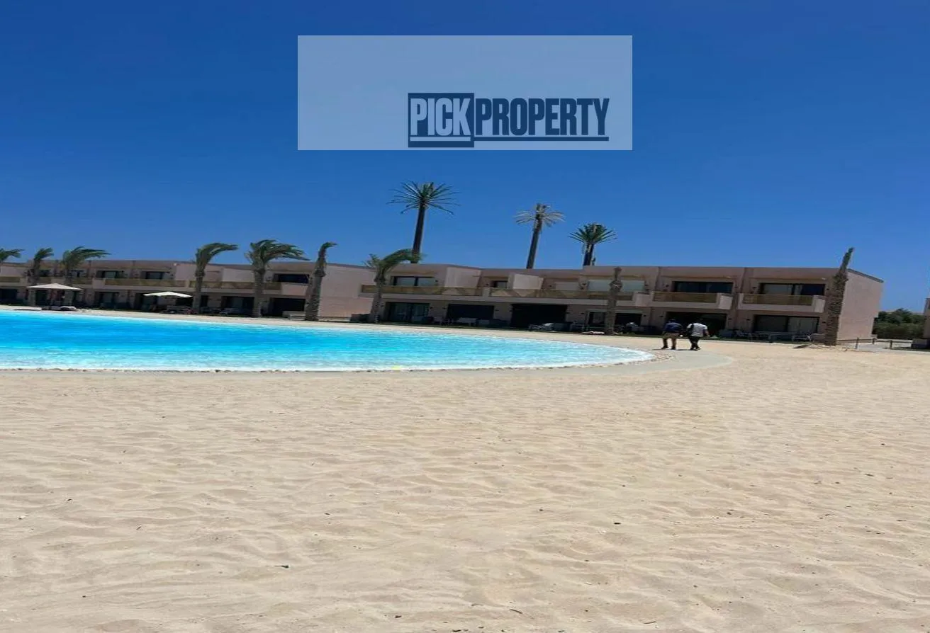 Sale in Playa Resort: First row lagoon villa, prime location, immediate