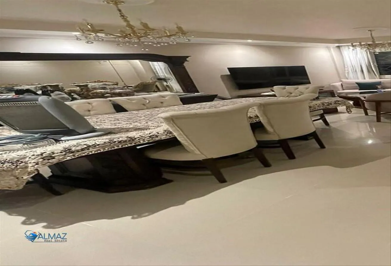 Sale in JAYD Residence: Penthouse with Roof for sale in Jayd - New Cairo