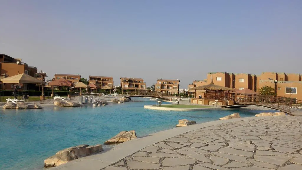 Ground Chalet for sale in Marina Wadi degla Sokhna