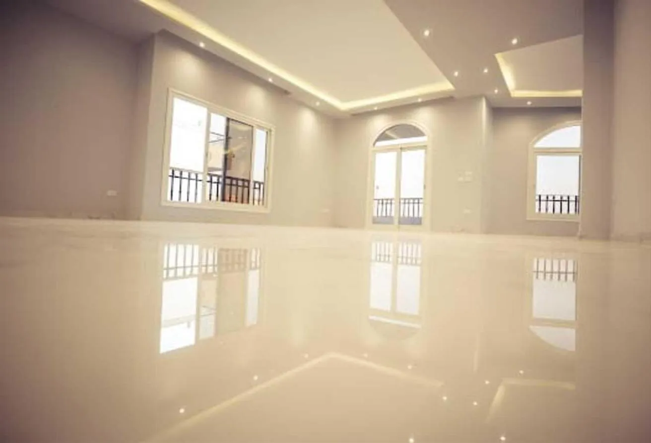 Rent in El Banafseg 9: شقه للايجار بالمطبخ والسخانات في البنفسج فيلات