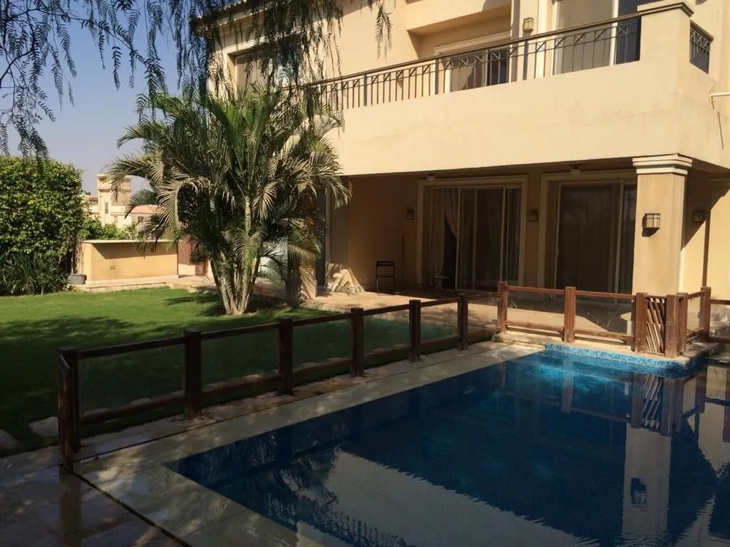 Small Villa For Resale at New Cairo, Lake View , With Pool .