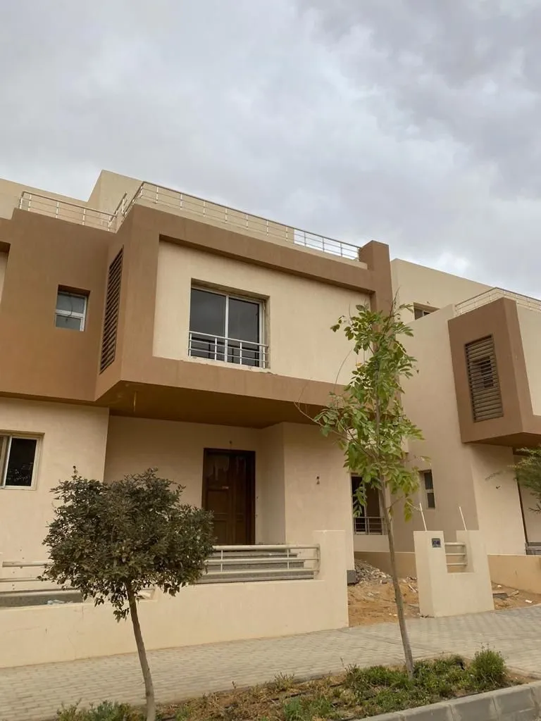 Sale in Grand Heights: With 2million DP only live&amp; invest in luxury villa