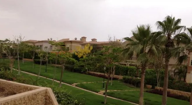 Rent in Lake View: Modern furnished twin house for rent in Lake View