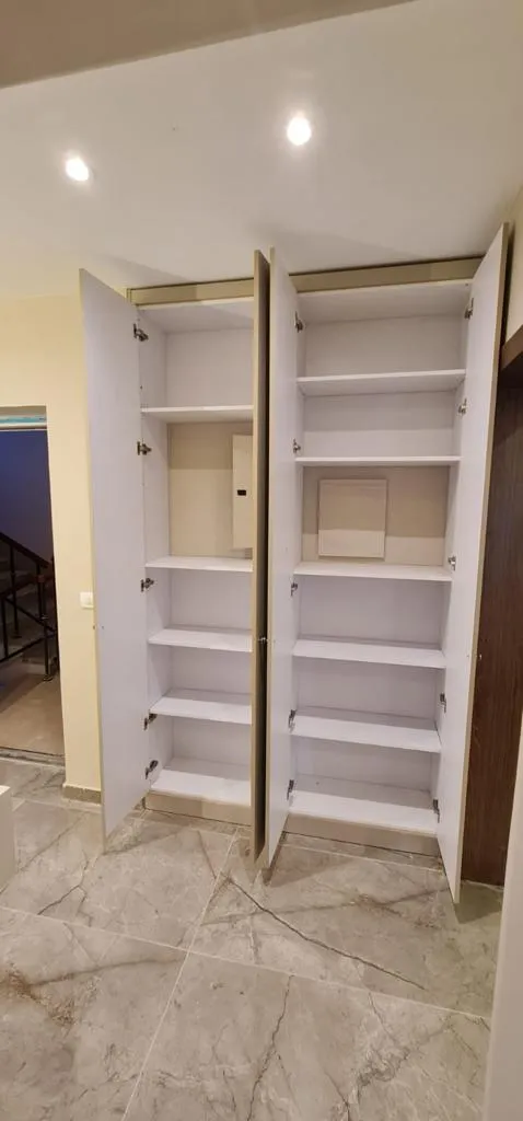 Gallery Image 18