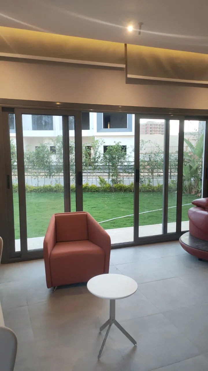 Sale in Boardwalk: 175m Apt, 8th floor with 3Bd, delivery 2Y, 20% dp