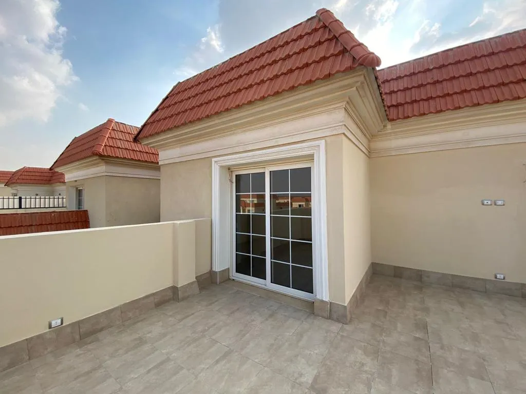 Penthouse Apartment for Resale in New Cairo, Regents Park