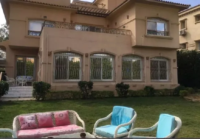 Rent in Beverly Hills: Apartment for rent Beverly Hills 250 m urnished