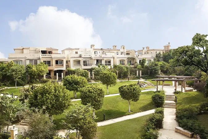 Rent in Katameya Residence: stand alone villa with private pool and garden