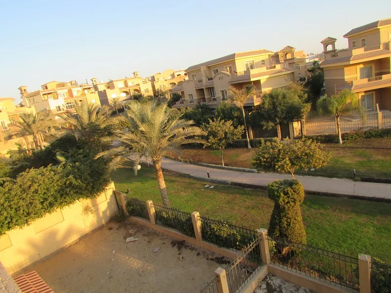 Sale in Les Rois: Own your Town House in Les Rois , New Cairo