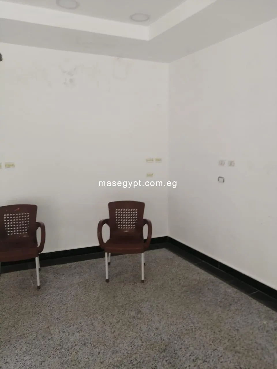 Pharmacy for rent 50 m in Dokki, Tahrir Street, residential area