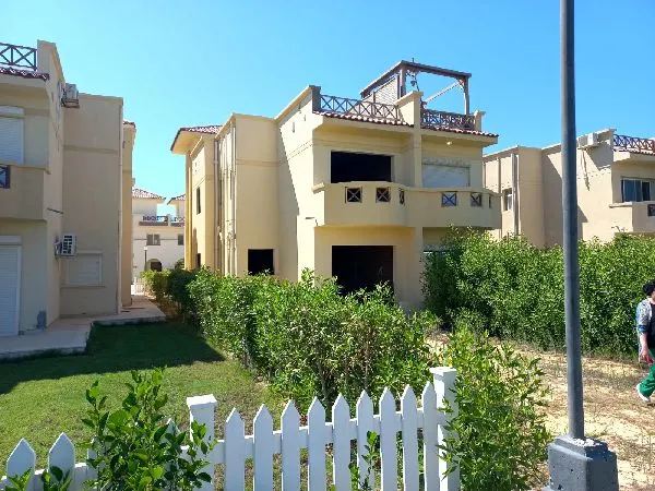 Villa Standalone for Resale in North Coast, Stella Heights