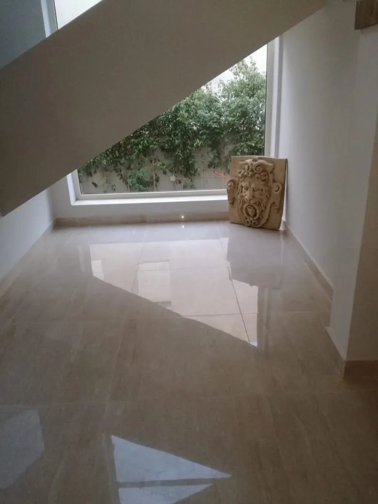 Gallery Image 19