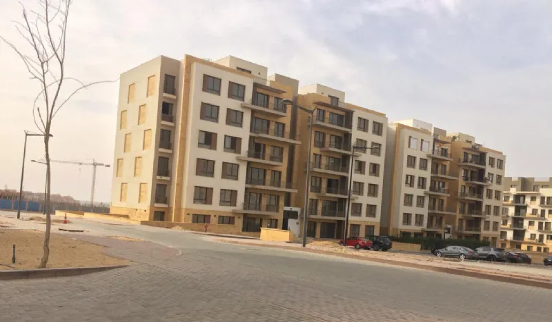 كمبوند ايست تاون القاهرة الجديدة شقة للبيع بالتقسيط  - سوديك