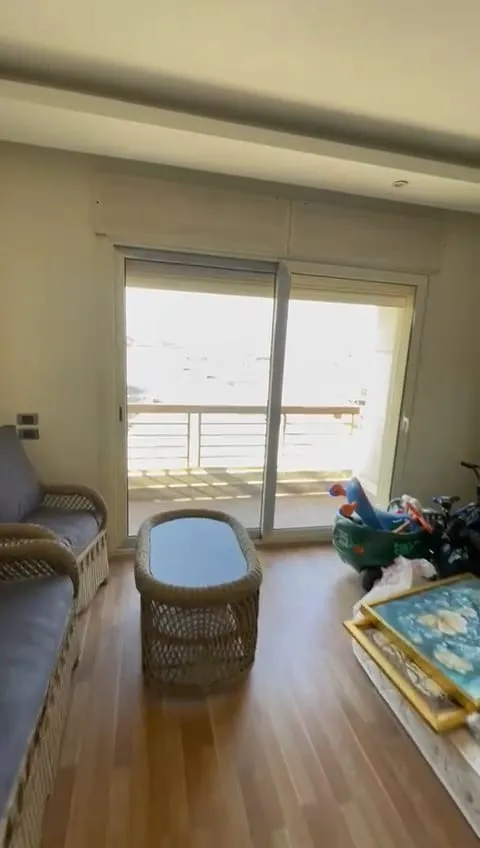 Gallery Image 18