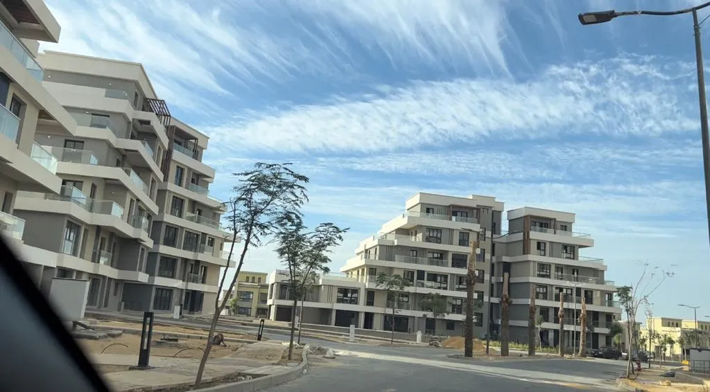 Duplex Corner under market tagoaa khames Villette New Cairo