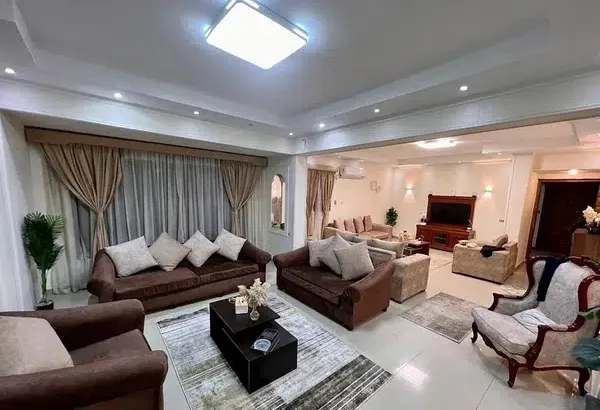 Furnished apartment for rent 250m in Mohandessin, Gamea Dewal St