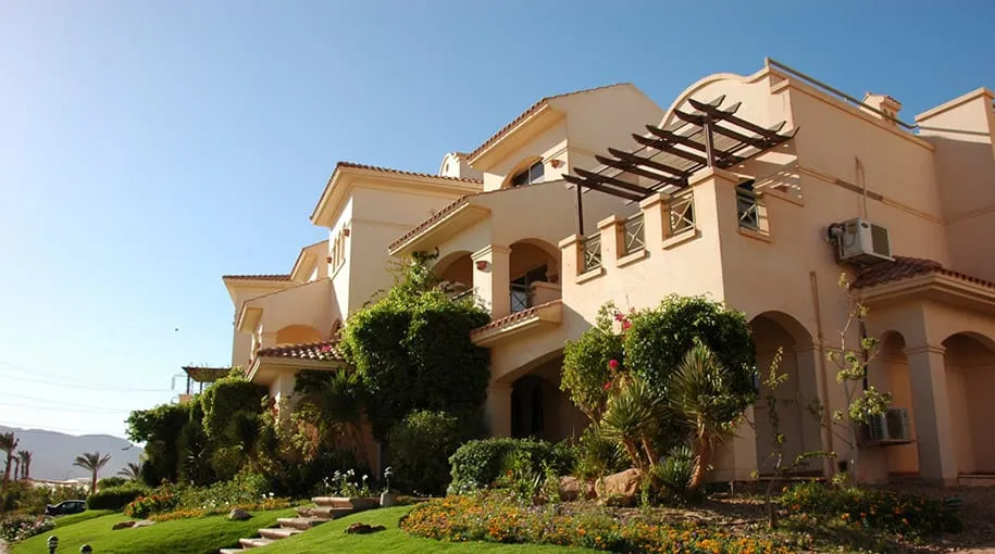 Chalet for resale Fully finished at La Vista 1 Ain Sokhna by La vista