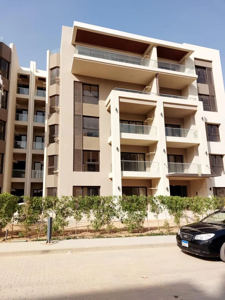 شقة للبيع في القاهرة الجديدة ذا ادريس ايست متشطبة بالكامل
