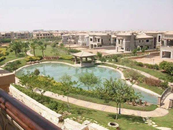 Stand Alone for resale at Lake view - New Cairo