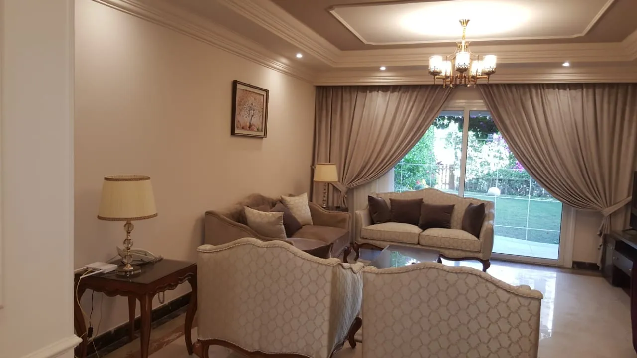 iVilla for rent in Mountain View Hyde Park