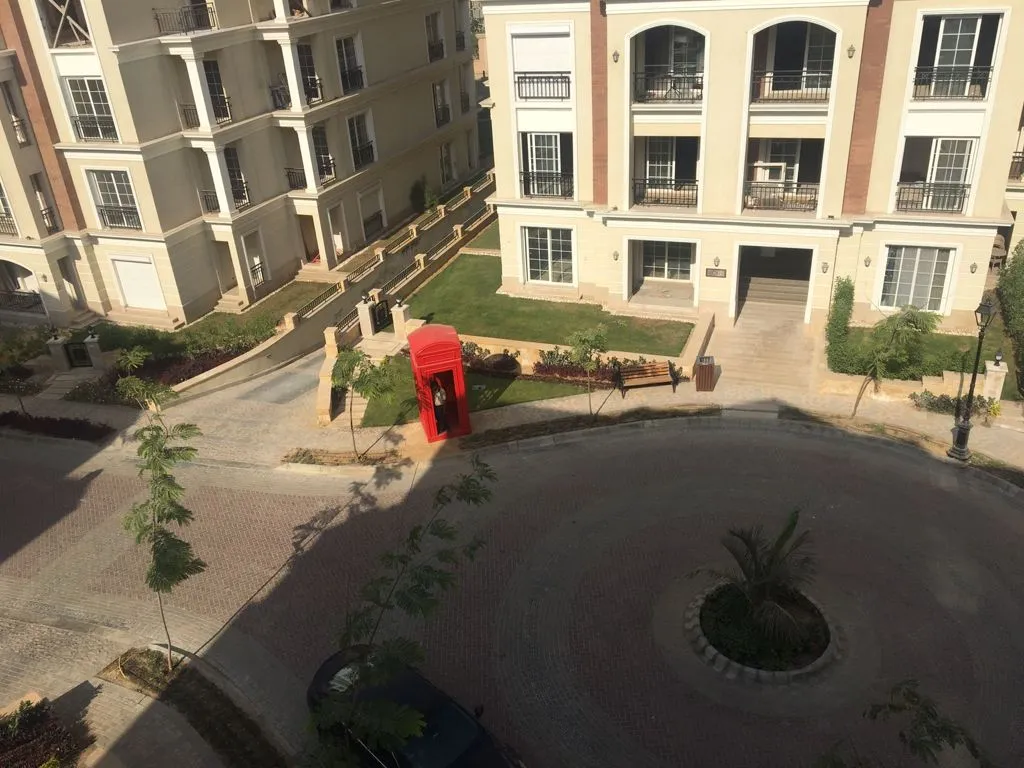 Sale in Regents Park: Apartment 5 bedroom for sale in regent main pocket