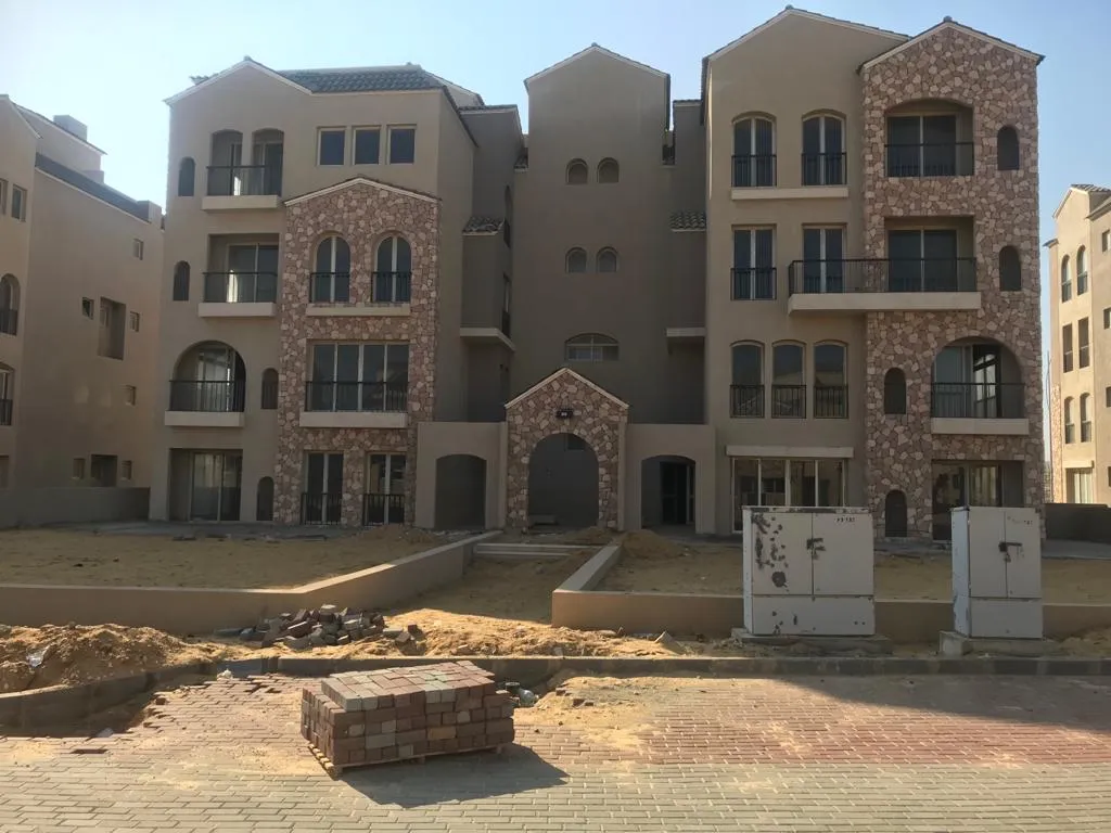 دبلكسات للبيع فى مدينة المستقبل جرين اسكوير