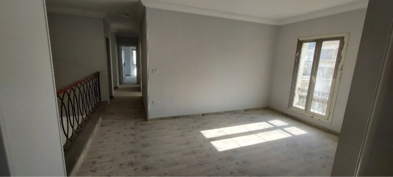 Gallery Image 9