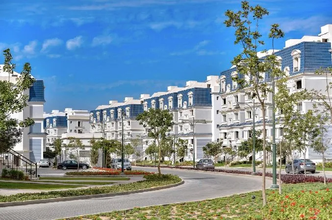 Apartment +kitchen cabinets for sale Mountain View Hyde Park New Cairo