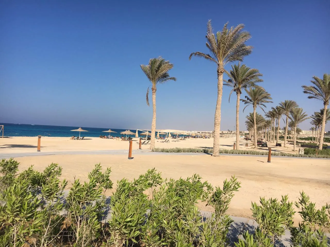 Sale in Caesar: فيلا 479متر تطل علي البحر للبيع ب سيزر راس الحكمة