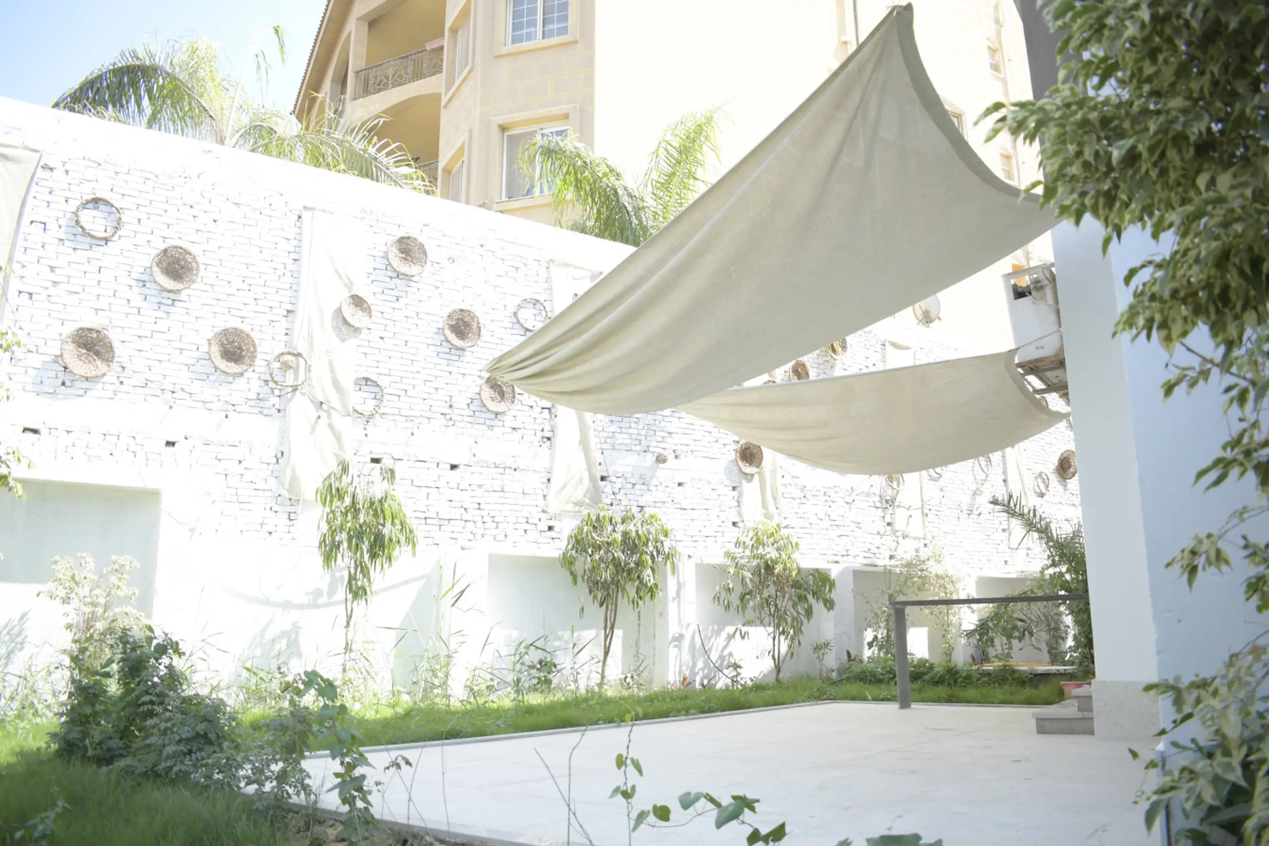 Book now a luxurious, super-luxurious apartment in Sheikh Zayed City