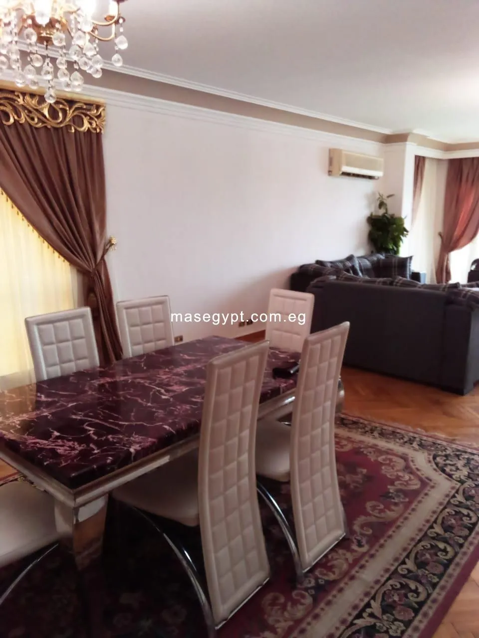 Gallery Image 14
