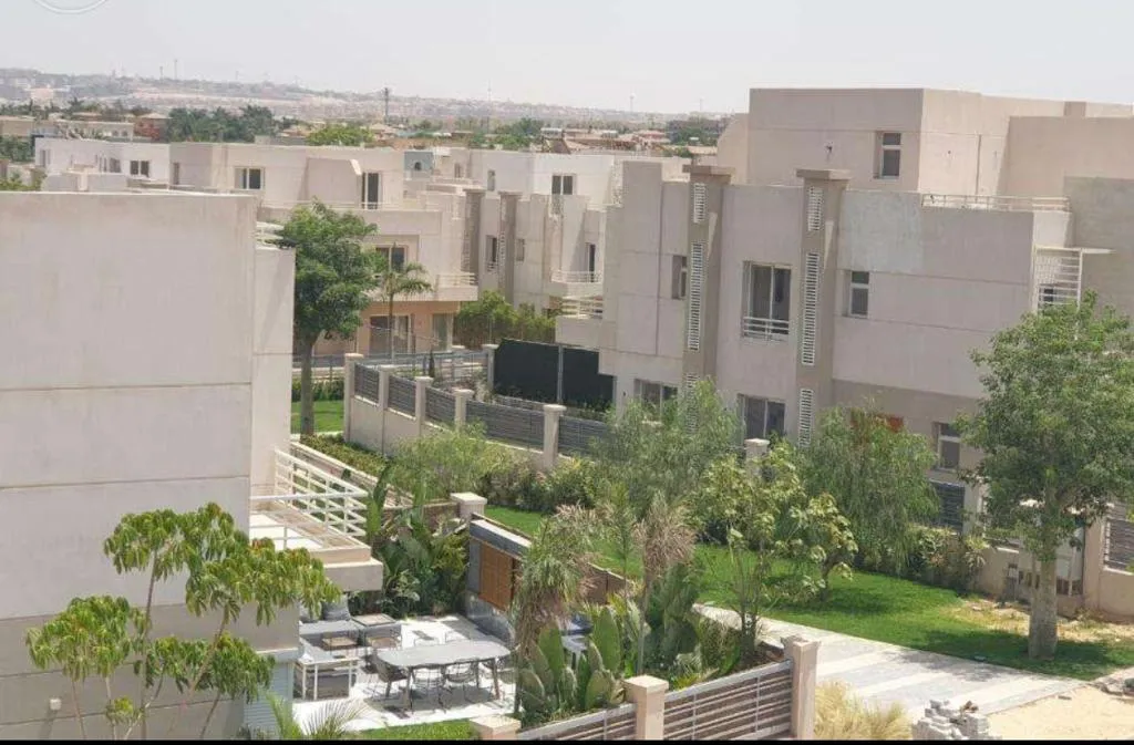 Fully finished standalone villas 4 bedrooms for sale in Atrio Sheikh Zayed