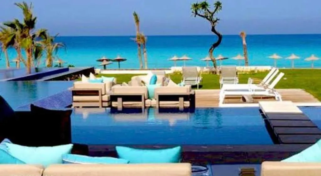 FOR SALE Chalet with Roof 237m is at North Coast, Hacienda White